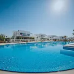 Двухкомнатные Апартаменты В Жилом Комплексе Caesar Beach D1 Flat15